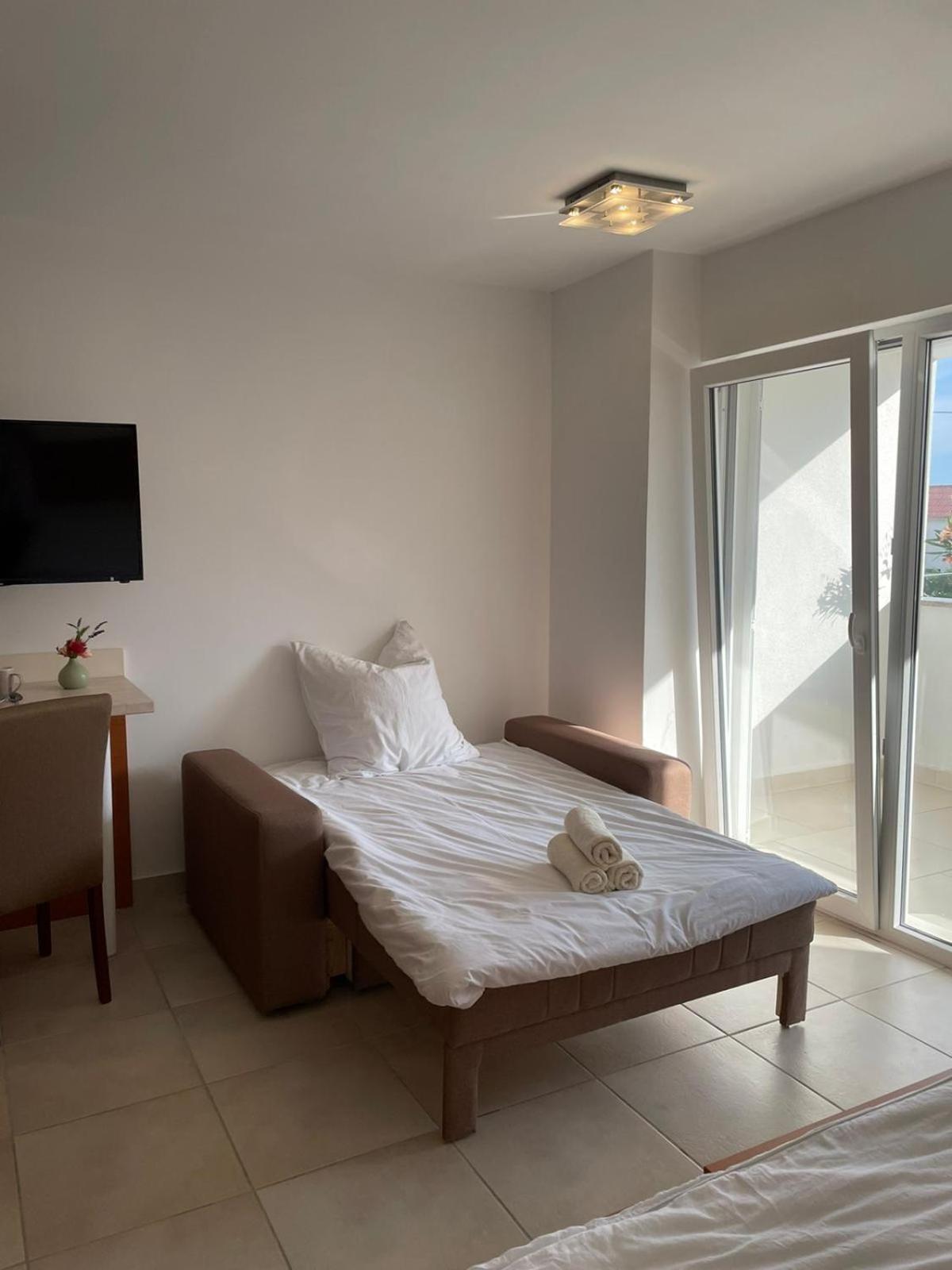 Novalja Apartments By Nena Luaran gambar