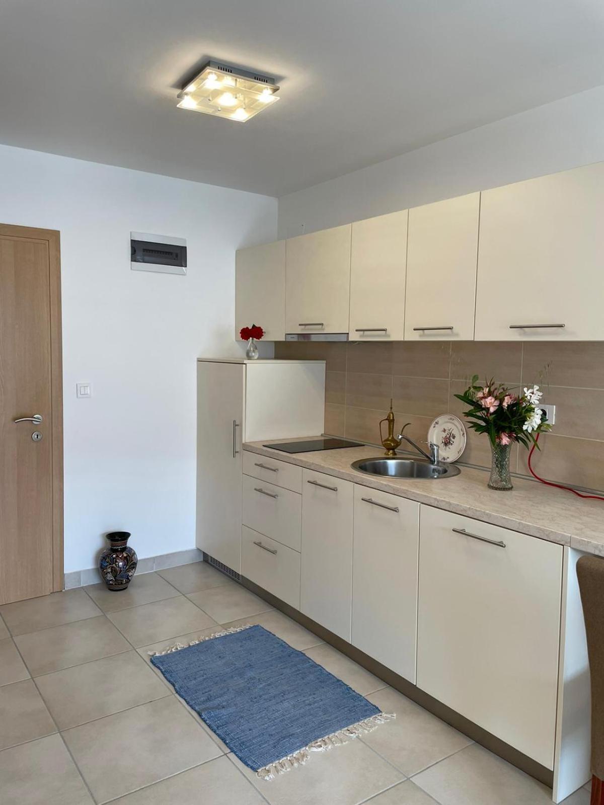Novalja Apartments By Nena Luaran gambar